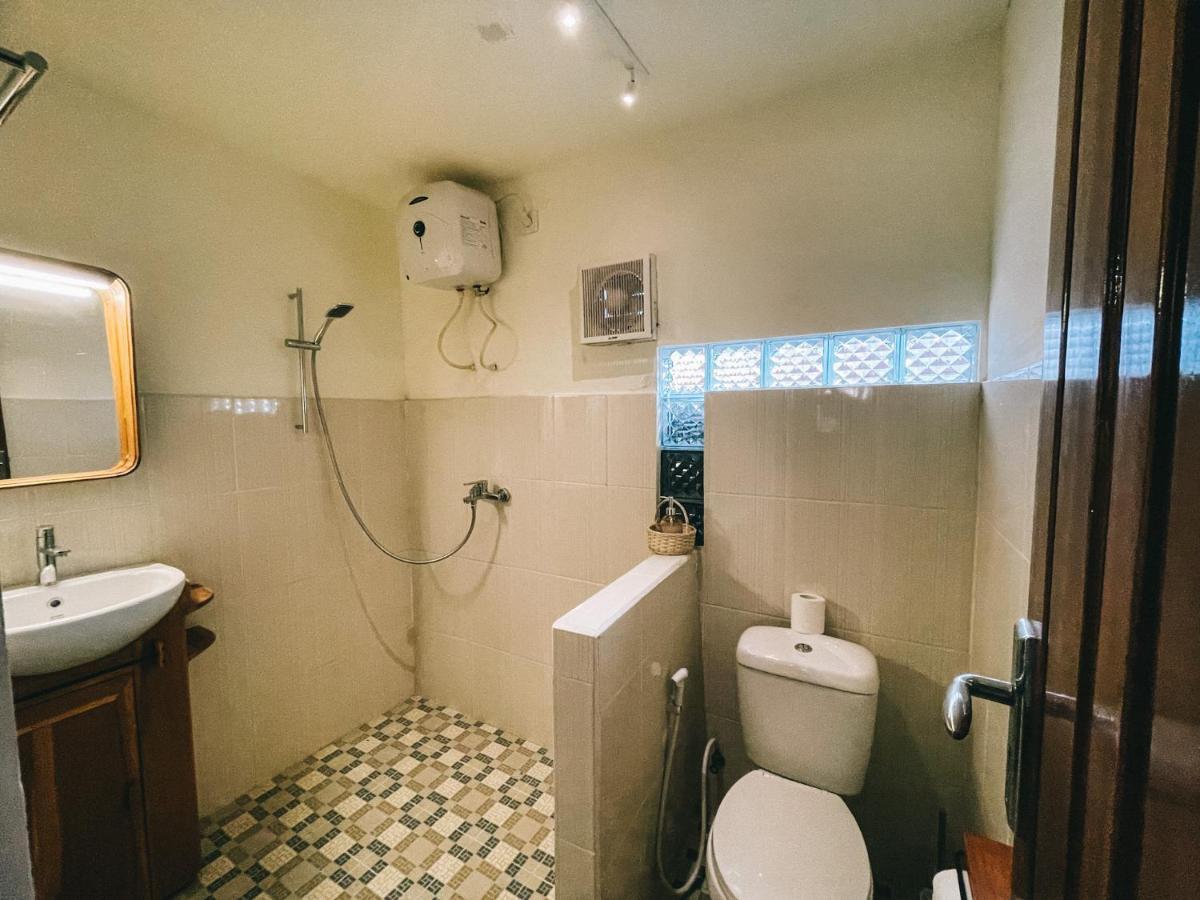 Cool Breeze Authentic Hotel Labuan Bajo Komodo Exterior photo